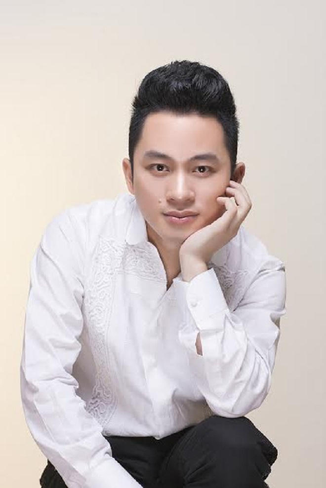  Tùng Dương:“Tôi chưa hình dung sẽ “cặp” với anh Xuân Hinh thế nào?“