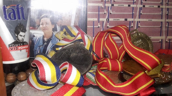 'Nữ hoàng điền kinh' chống chọi với bệnh sụt đốt sống