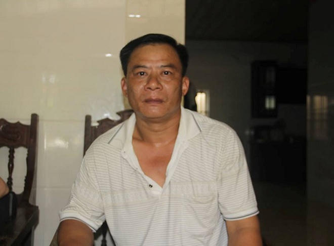 4 viên gạch nóng 50 độ C giữa ngày mưa gây phiền toái