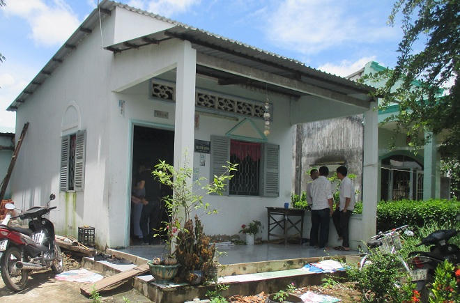 Cô học trò nghèo và nghĩa cử “lá rách đùm lá tả tơi”  