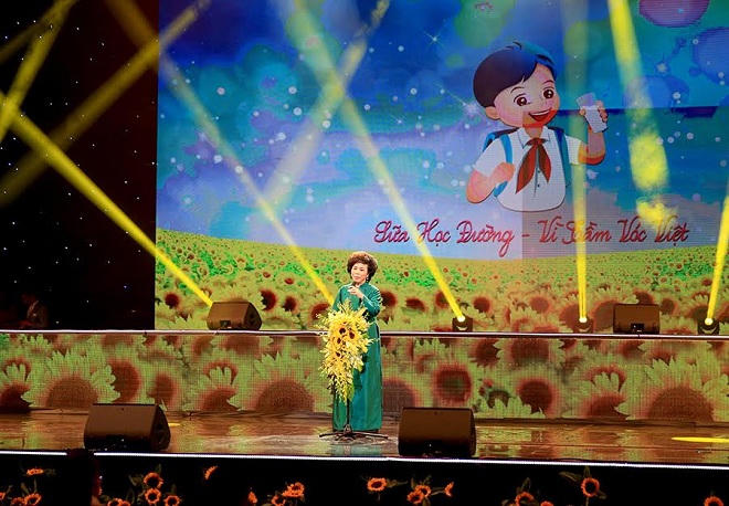 Chương trình “Sữa học đường - Vì tầm vóc Việt”  Tập đoàn TH  cam kết ủng hộ 200 tỷ đồng