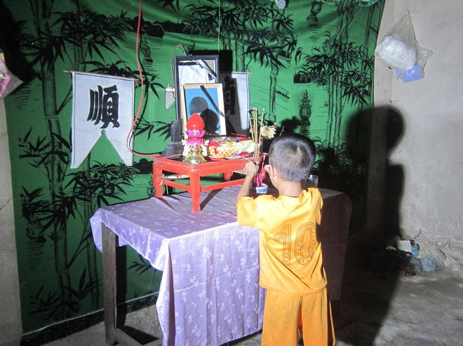 Cuộc “vượt cạn” kỳ tích của sản phụ tâm thần đẻ rơi ngoài bụi sả 