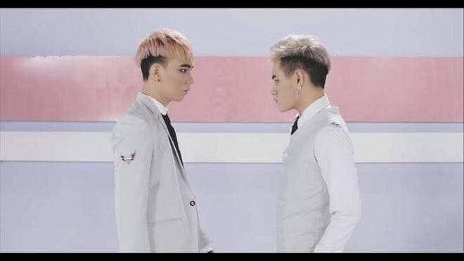 Hoàng Yến dịu dàng giữa 2 chàng trai “đối thủ” Uni5 trong teaser mới