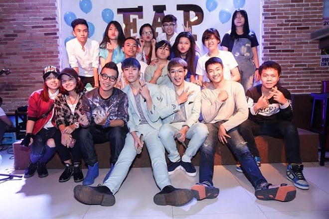 Hoàng Yến dịu dàng giữa 2 chàng trai “đối thủ” Uni5 trong teaser mới