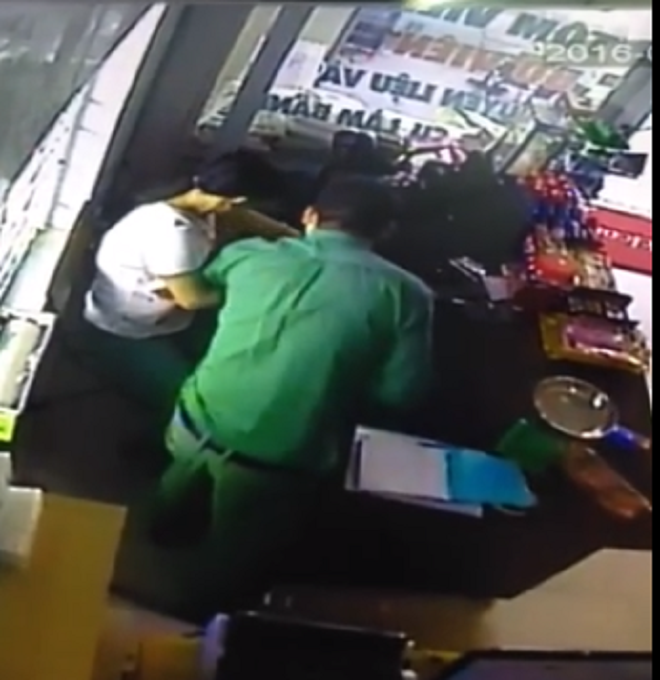 Khách Tây thôi miên lấy tiền hàng loạt chủ tạp hóa ở Quảng Nam?