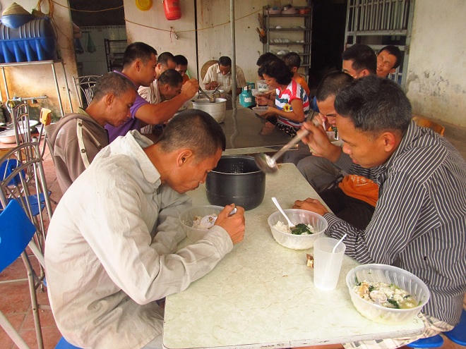 Bí ẩn ngôi đền người điên ở Hưng Yên