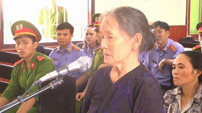 Em dâu khiếm nhã khiến anh em trai 'nồi da xáo thịt'