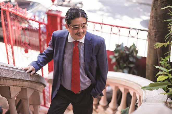 Vị TGĐ hơn hai thập kỷ trăn trở với “sự nghiệp trồng người“