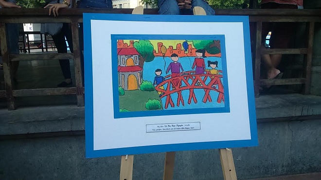 Trưng bày 100 bức tranh, ảnh “Hà Nội- Thành phố Hòa Bình”