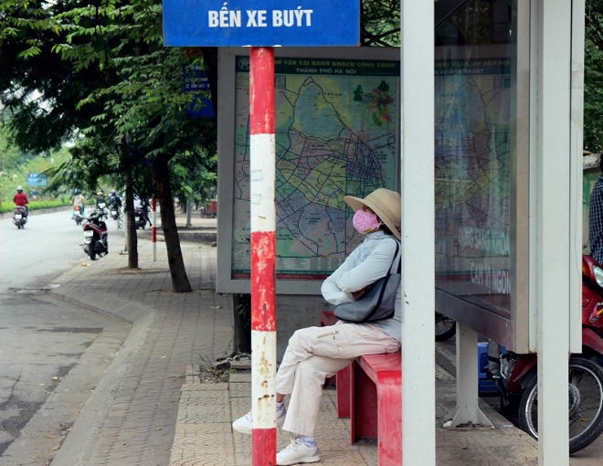 Sắc màu mùa đông trên phố phường Hà Nội