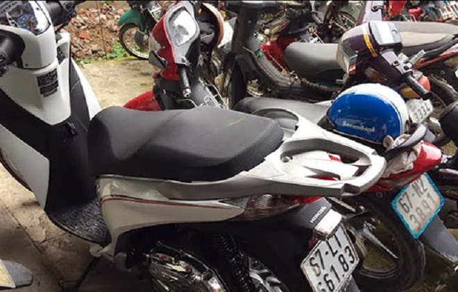 Bị người tình trẻ lột sạch đồ, đại gia thuê giang hồ truy quét