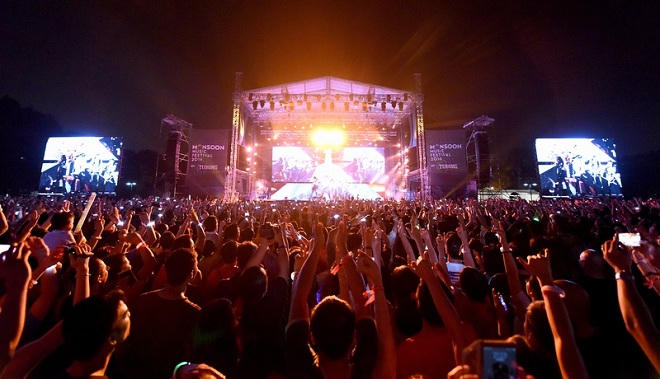 Scorpions khiến hơn vạn khán giả phấn khích