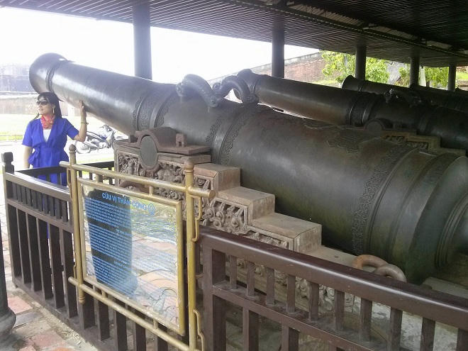 Bảo vật tượng trưng cho sức mạnh và sự trường tồn? 