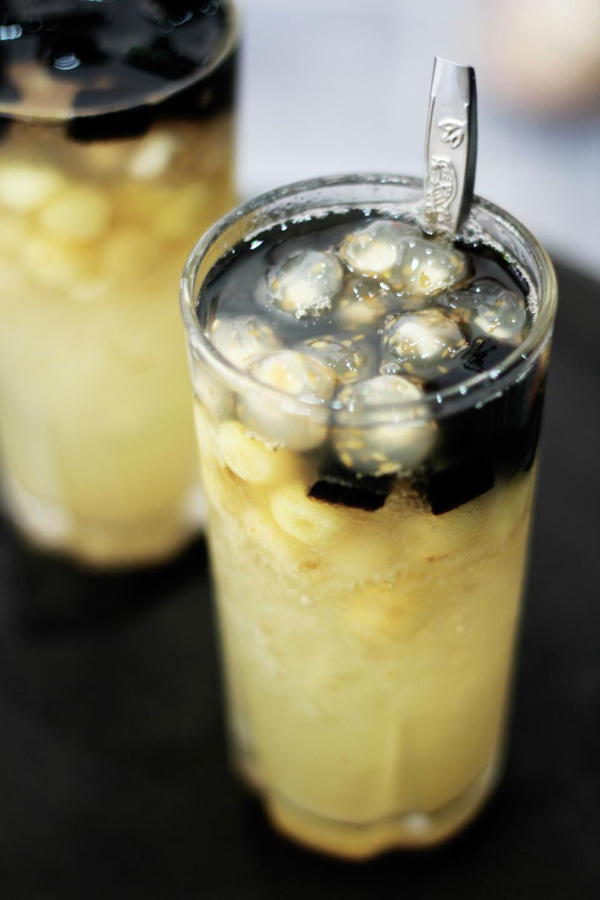 Kết quả hình ảnh cho Hàng chè hè truyền thống