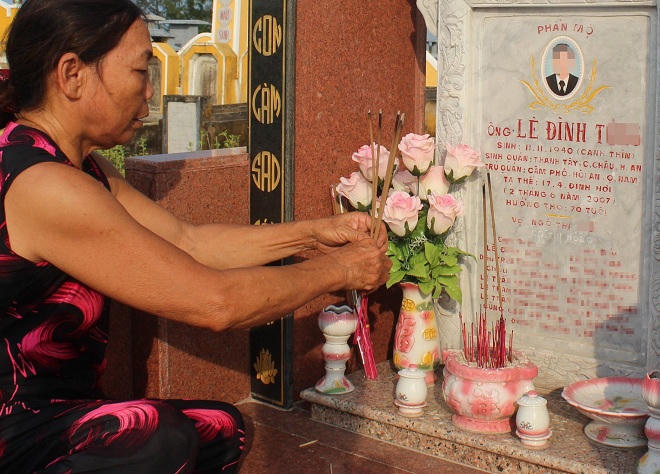 Phận đời cay cực của người phụ nữ đi đòi danh phận vợ lẽ