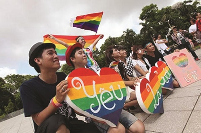 Quy định cho phép chuyển đổi giới tính có vào được thực tiễn?