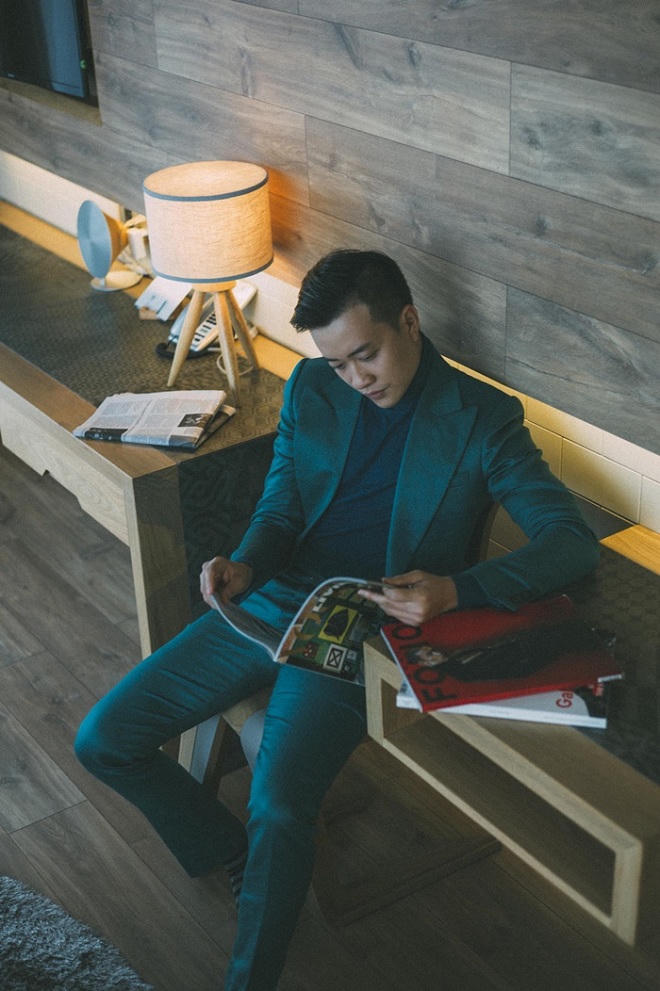 Lương Mạnh Hải khác lạ trong bộ ảnh mới