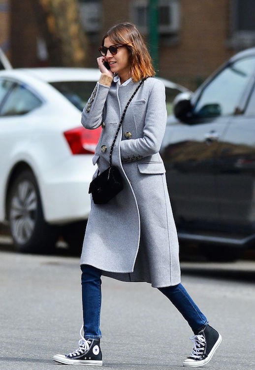 Sneaker cao co la mon do khong the thieu ngay lanh hinh anh 3