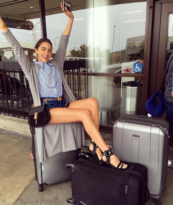 Dien cardigan duyen dang nhu my nhan Hollywood hinh anh 9