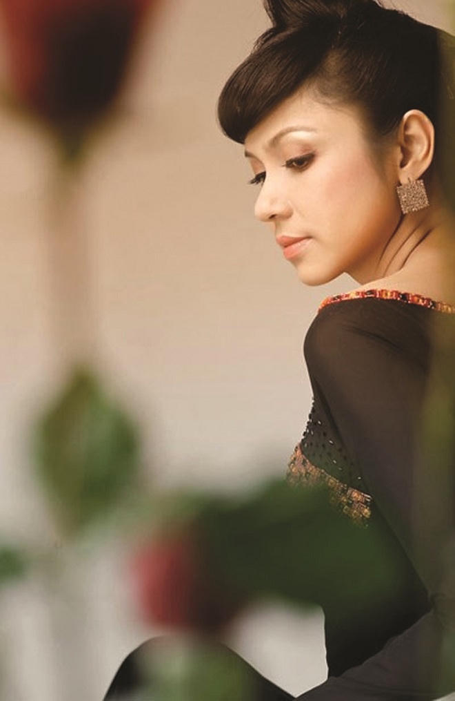  Những vụ 'chân dài – đại gia' tốn nhiều 'giấy mực' truyền thông