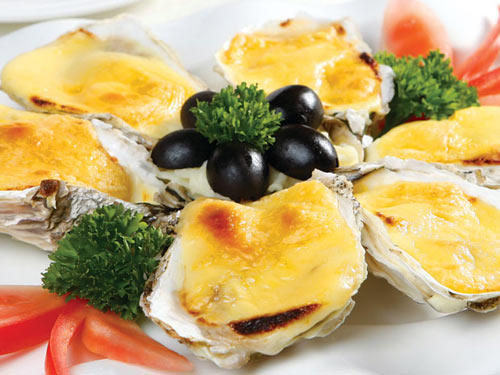 Kết quả hình ảnh cho Lạ miệng với hàu nướng phô mai bỏ lò