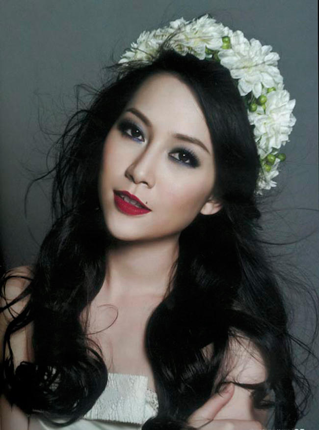 Kết quả hình ảnh cho mái tóc đen sao Việt