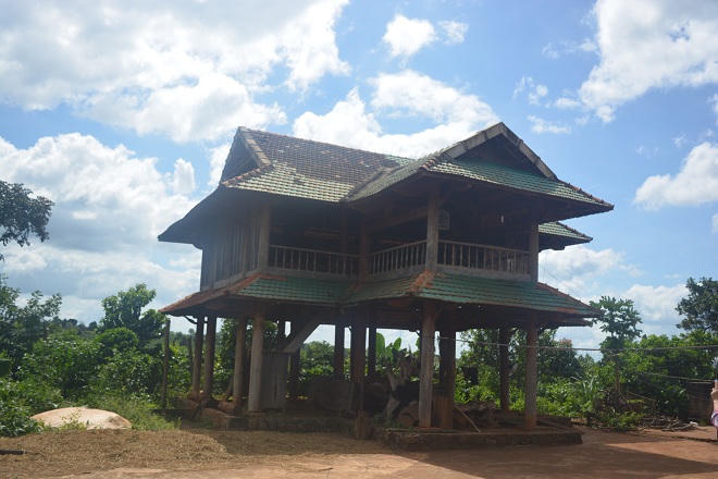 Lạ lùng tục 'ngủ thăm' để kén vợ, trị bệnh