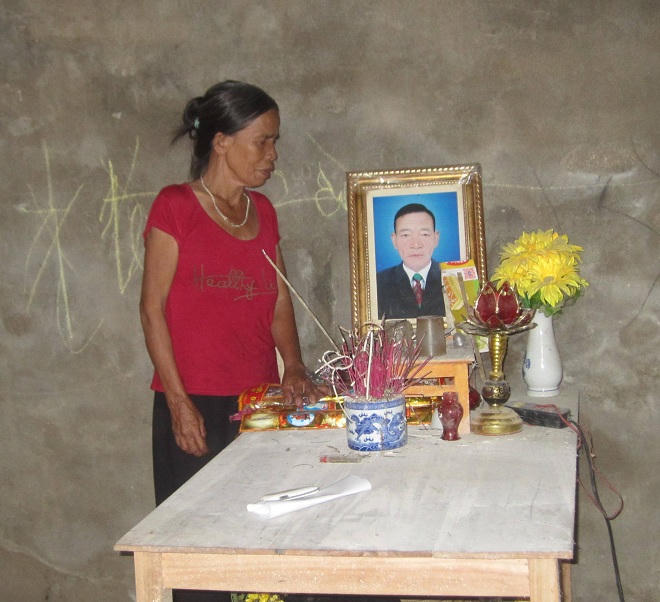 Em gái chết lõa thể bên chồng, vợ mòn mỏi mong minh oan