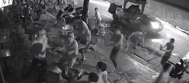 TP HCM: Nghi án thuê côn đồ đập phá quán cà phê cạnh tranh