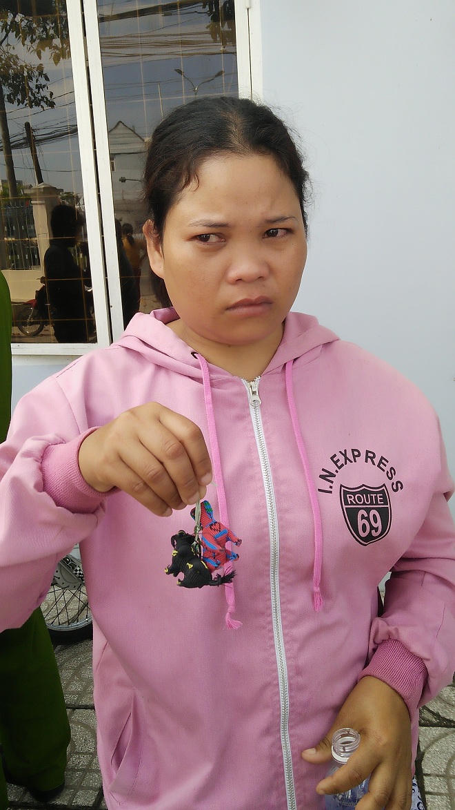 Còn uẩn khuất trong phiên tòa dừng không rõ lý do?