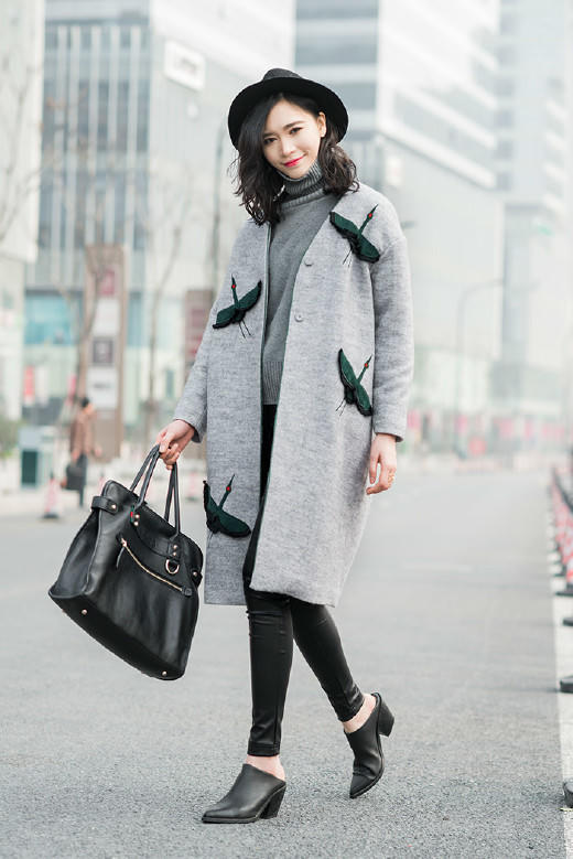 Kết quả hình ảnh cho Cardigan dáng oversized Châu Âu