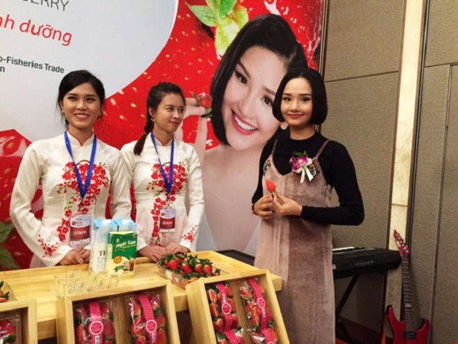 Diễn viên, ca sĩ Miu Lê: 'Tôi sẽ quyến rũ như trái dâu Tây'