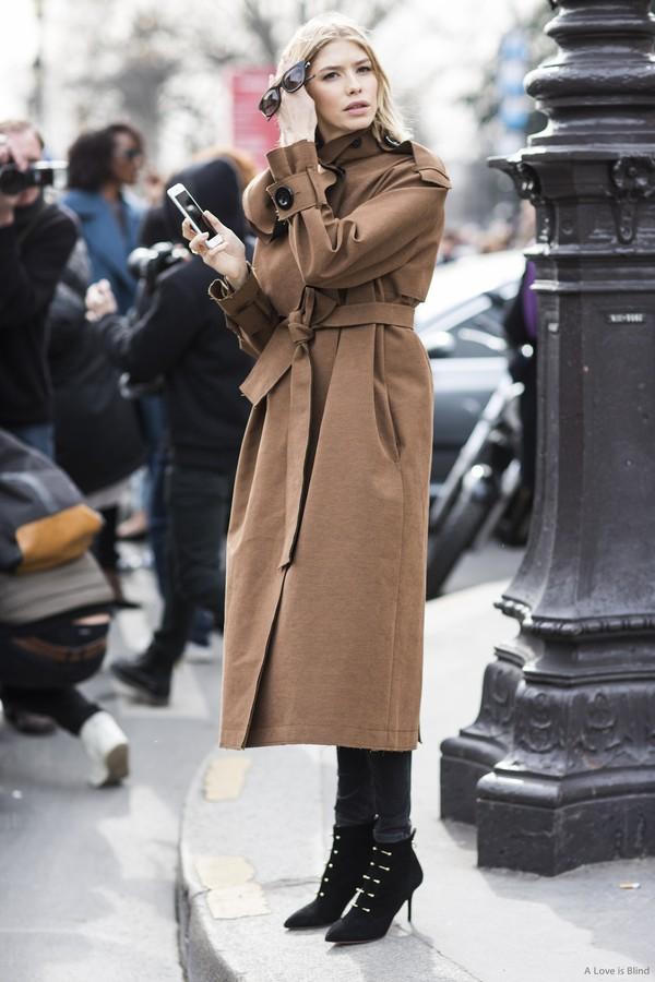 Kết quả hình ảnh cho Áo khoác thắt đai quần legging sao Châu Âu