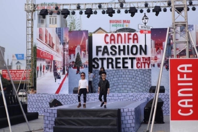 Hotboy nhí Bảo Huy 'đốn tim' tín đồ yêu thời trang