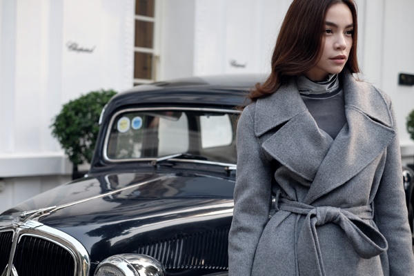 Hà Hồ gợi ý mặc áo dạ choàng sang chảnh