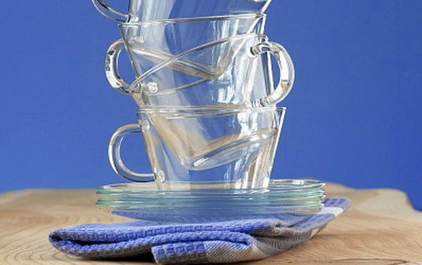 Kết quả hình ảnh cho rửa đồ thủy tinh