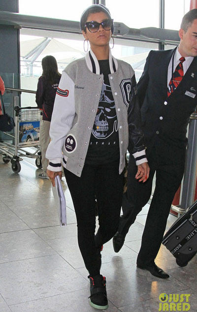 Kết quả hình ảnh cho Áo khoác bóng chày sao Châu Âu