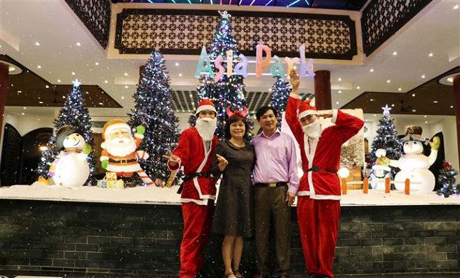 Giáng sinh rộn ràng ở Asia Park