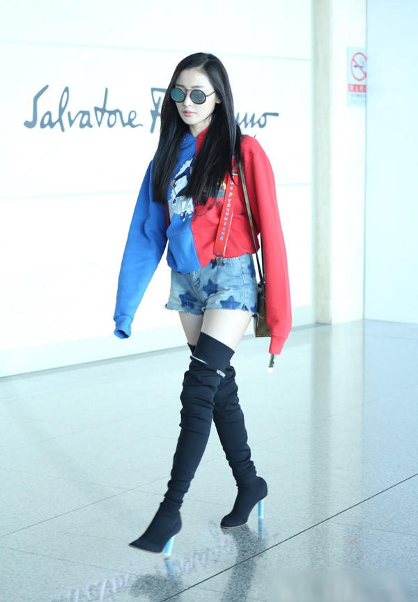 Kết quả hình ảnh cho Boots cao quá gối sao Châu Âu