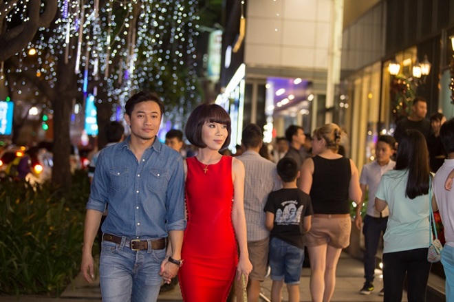 Quý Bình hạnh phúc đón Giáng sinh đầu tiên cùng 'người tình mùa đông'