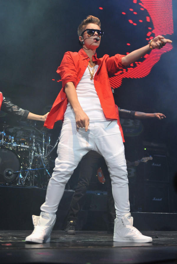 Kết quả hình ảnh cho Vans Canvas Sk8-Hi