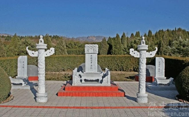 Bi kịch khốn khổ của Phổ Nghi và các bà vợ