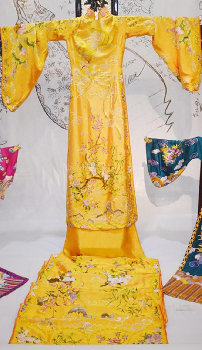 Nhà thiết kế Lan Hương: “Giữ hồn dân tộc qua những sợi tơ”