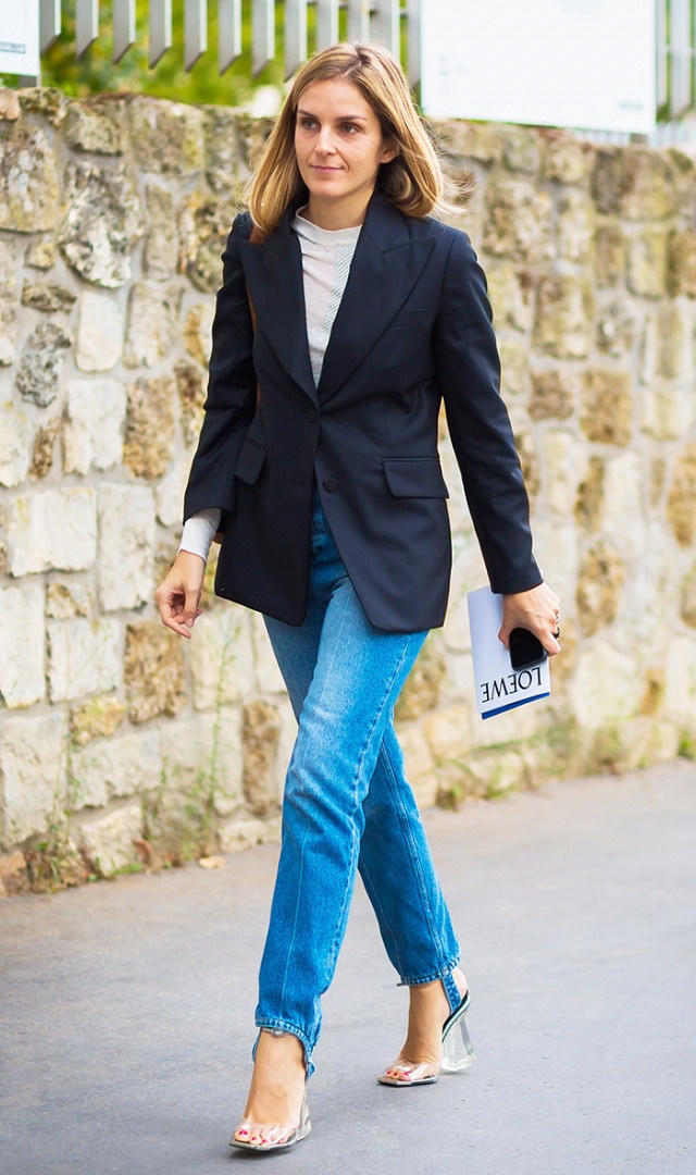 6 kiểu giày không nên dùng trong mùa đông