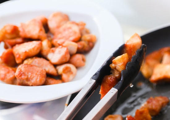 Kết quả hình ảnh cho thịt lợn rang cay của Tứ Xuyên