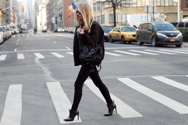 Hình ảnh có liên quan