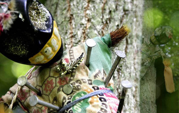 Indonesia tuyên chiến với thế giới bùa ngải