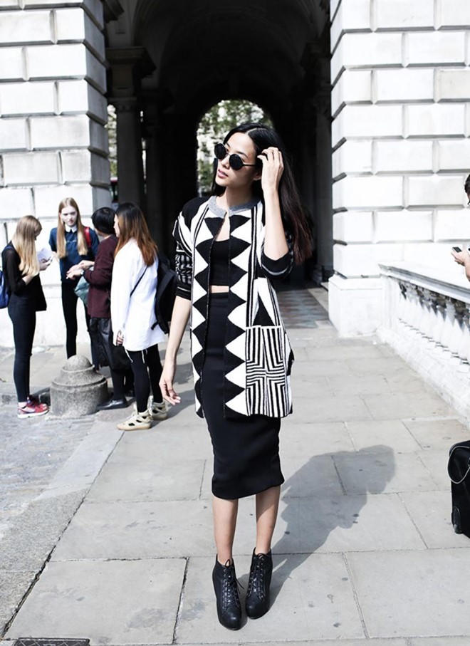 Kết quả hình ảnh cho Boots buộc dây sao Châu Âu