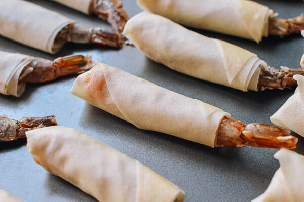 Kết quả hình ảnh cho Tôm cuộn dừa giòn tan