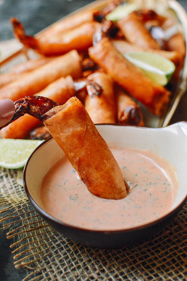 Kết quả hình ảnh cho Tôm cuộn dừa giòn tan